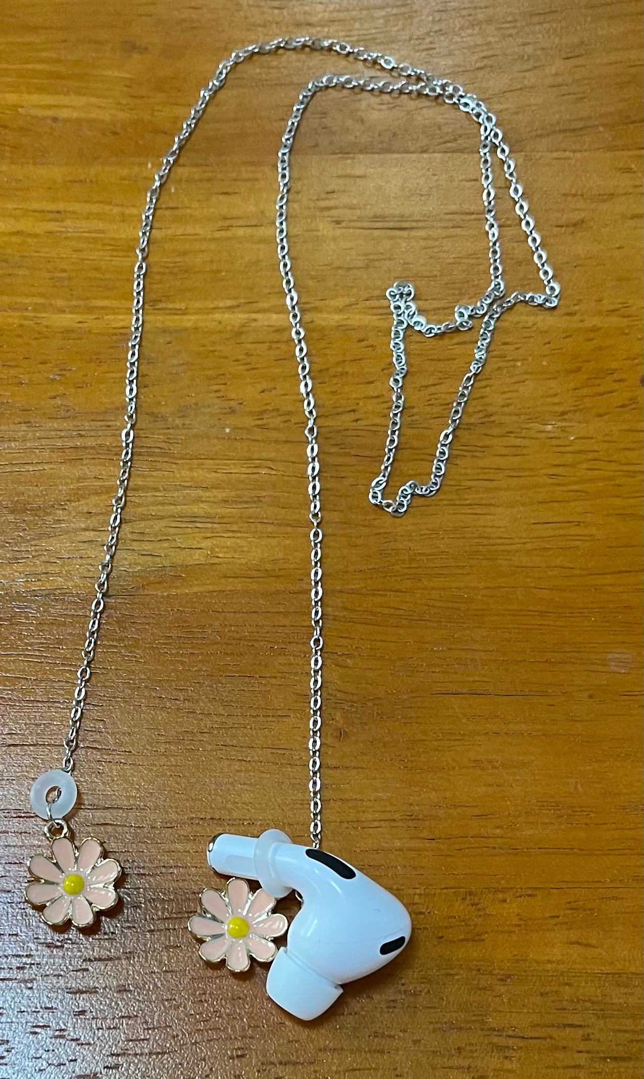 Ear Pod Necklace