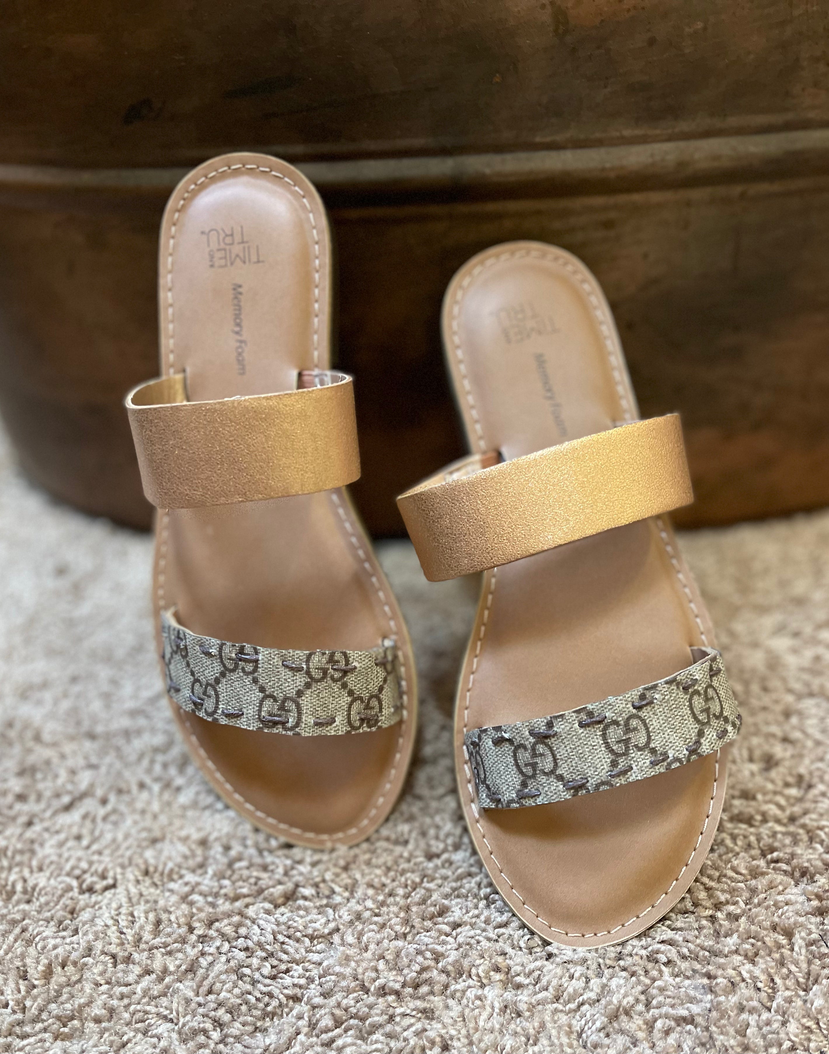 Time and tru 2025 rose gold sandals