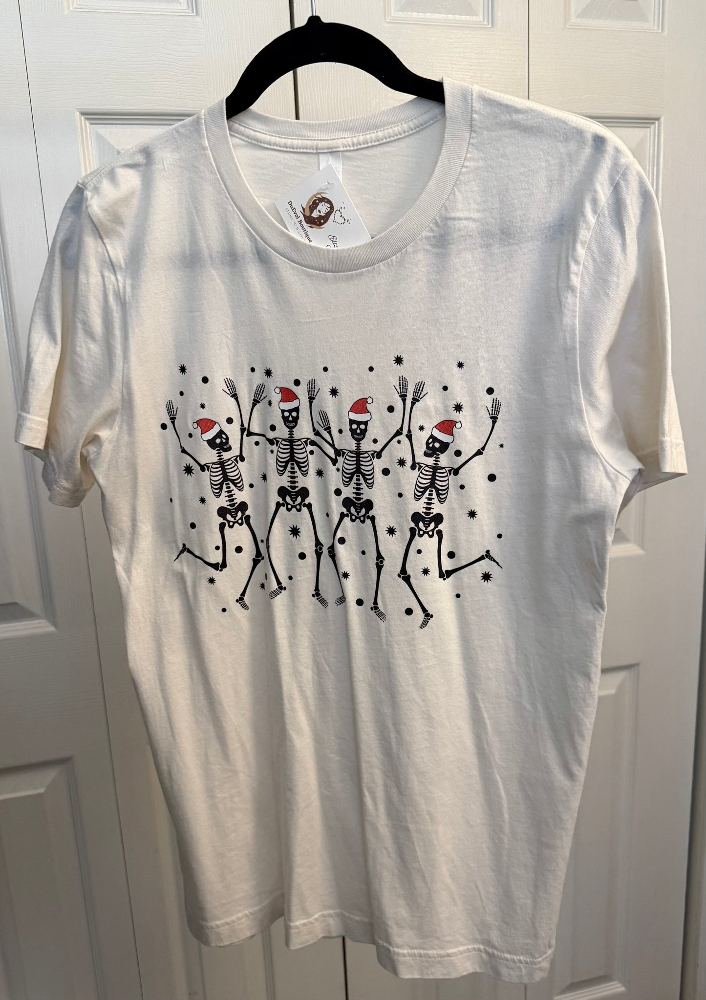 Jingle Dance Cream T-shirt