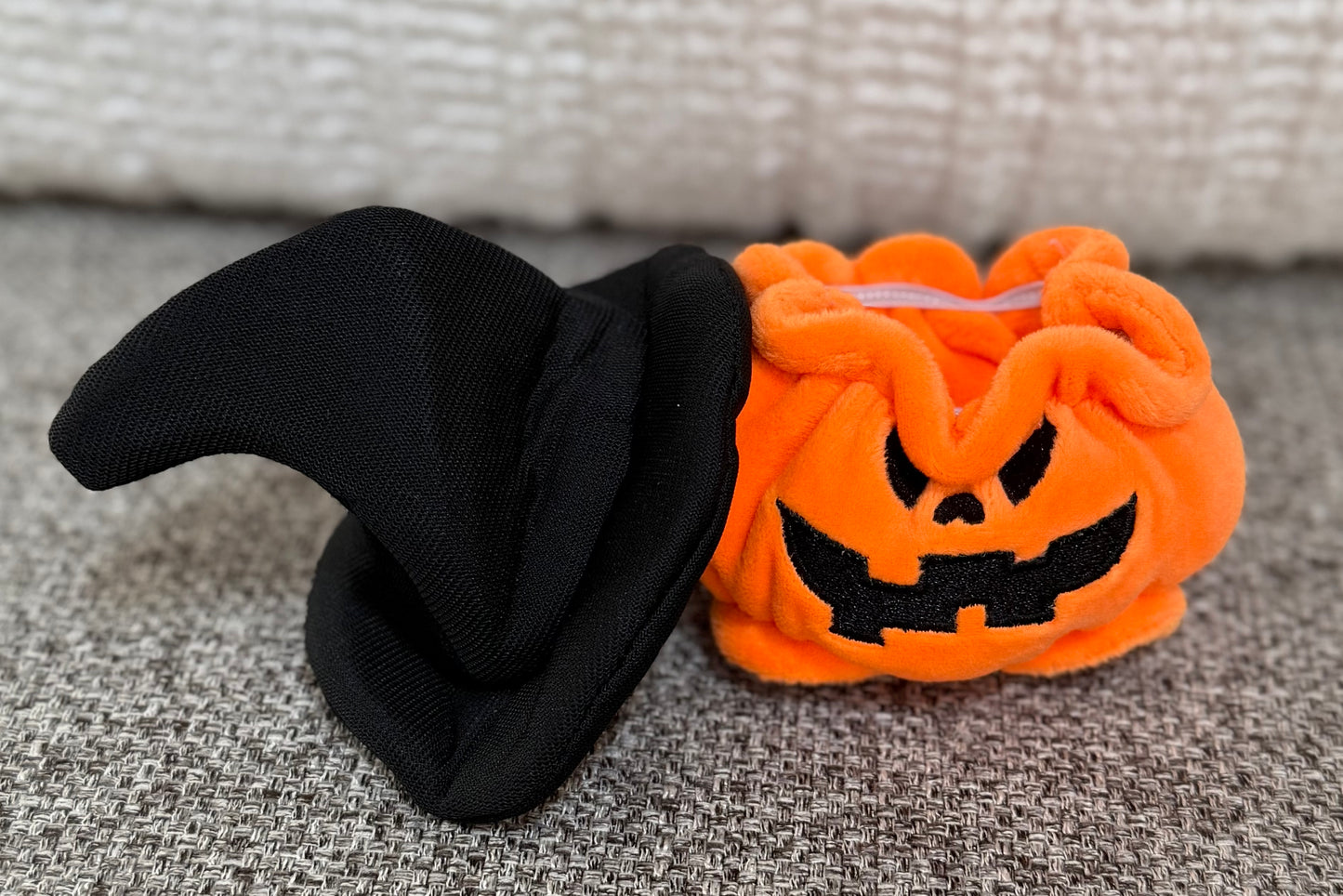 Labubu Happy Pumpkin Outfit