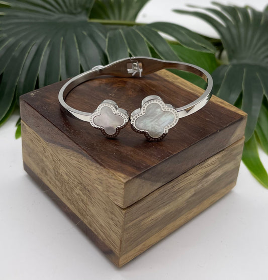 Clover mother of pearl cuff bracelet