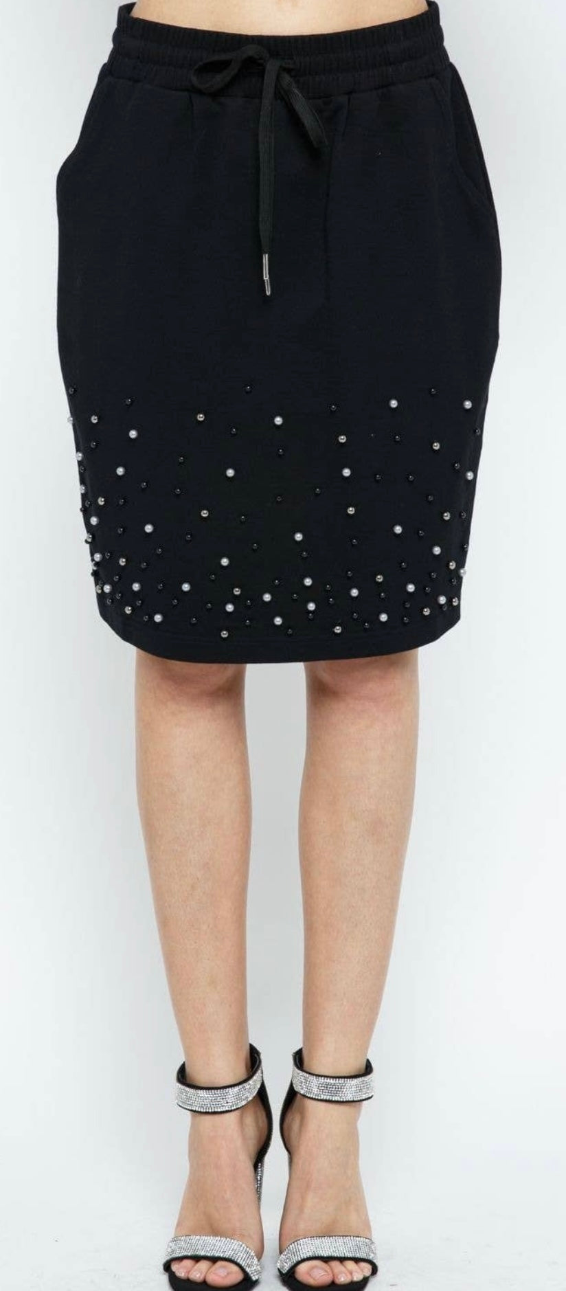 Knit Vocal Skirt With Pearl Details